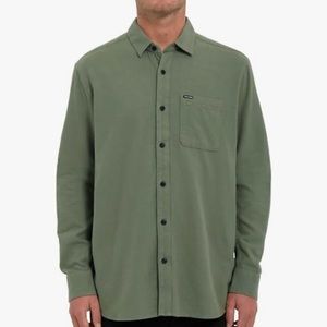 Men’s volcom caden solid long sleeve button down shirt